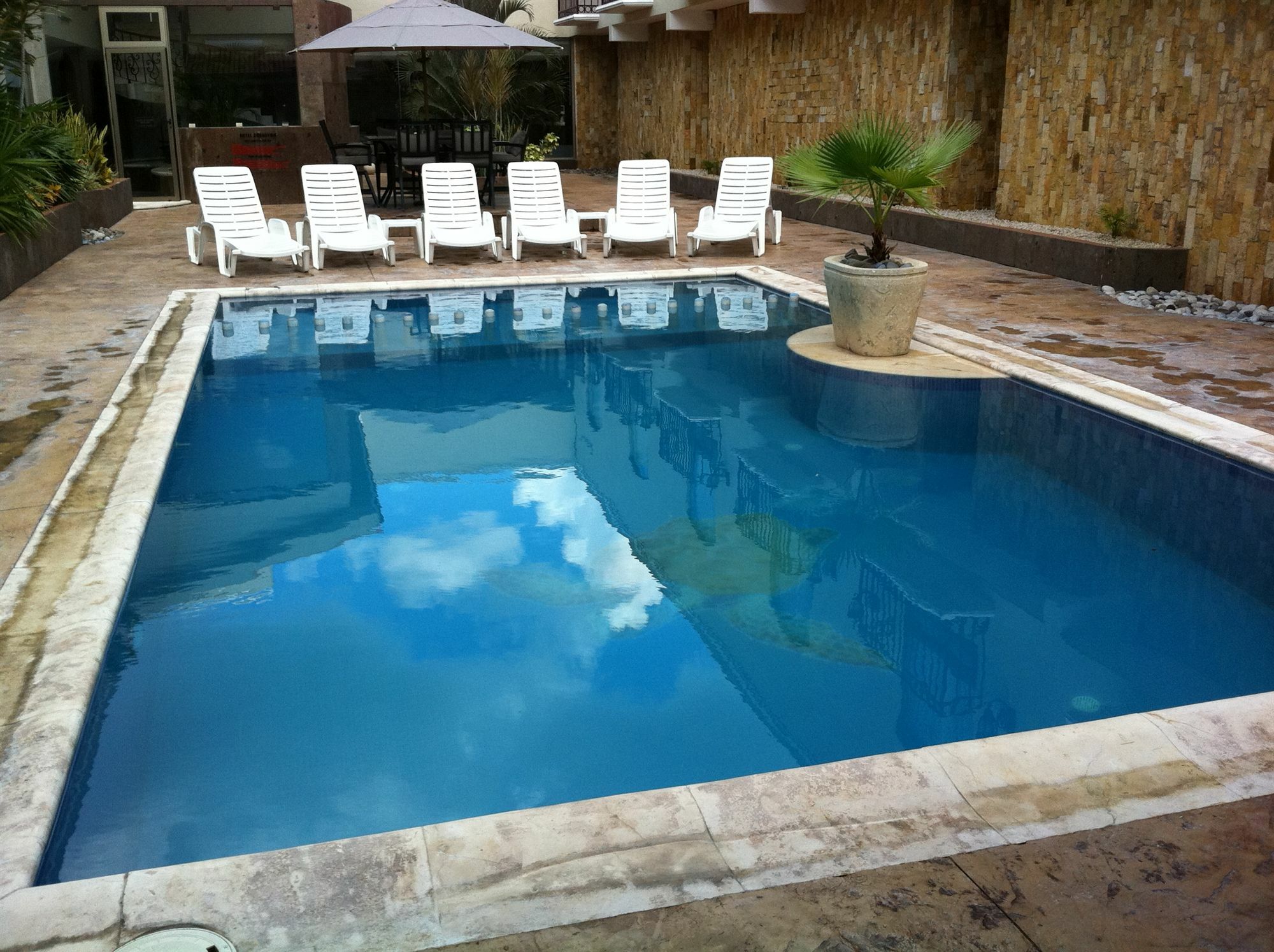 Hotel Dubrovnik Mérida Dış mekan fotoğraf